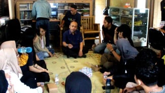 ISI Yogyakarta Dorong Inovasi Desain Furnitur Bambu Sleman untuk Pasar Global