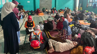 Trauma Longsor Pandanarum: Evakuasi Warga dan Dukungan Logistik Terus Berlanjut