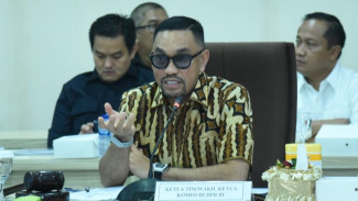 Ungkap Kehidupan Keras Anak Priok, Sahroni Gegerkan Warganet: “Politik Bukan Soal Sempurna, Tapi Tetap Berbuat Baik”