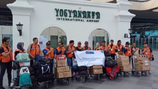 RSA UGM Berangkatkan Tim Medis Gabungan AHS Bantu Korban Banjir Aceh