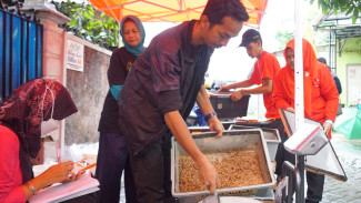 Kampung Cokrodiningratan Jadi Percontohan Pengelolaan Sampah dengan Maggot