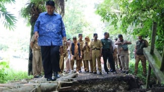 Akses Darurat Jembatan Amblas di Kulonprogo Langung dibangun