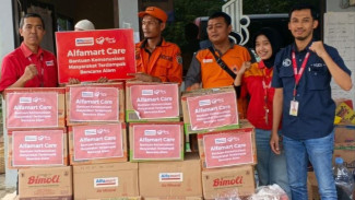 Alfamart Bantu Korban Tanah Bergerak Padasari Tegal