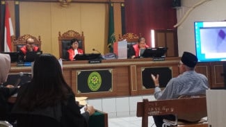 Sidang Hibah Pariwisata Sleman: Sri Purnomo Bantah Saksi, Lempar Tanggung Jawab ke Dinas