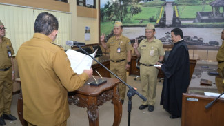 Pelantikan Senyap Dua Pejabat Eselon II Karanganyar, Tak Masuk Agenda Resmi Bupati