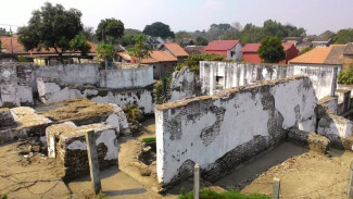 Taman Air Warungboto, Pesanggrahan Megah Sultan HB II yang Tersisa di Tengah Kota