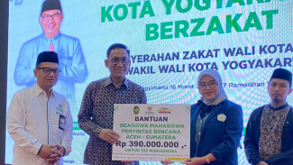 Pemkot Yogyakarta Salurkan Zakat, 195 Mahasiswa Korban Bencana Sumatra Terima Santunan