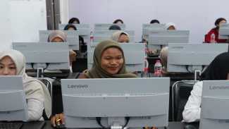 880 Peserta Berebut Beasiswa Universitas Harkat Negeri Tegal