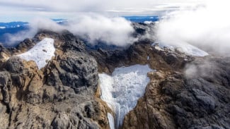 Salju Abadi Puncak Jaya Terancam Hilang, Pemanasan Global Jadi Penyebab Utama