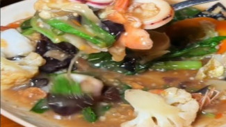 Chinese Food Halal 20 Ribuan Ini Bikin Jogja Panas!