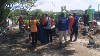 Kisah di Balik Swadaya Warga Kaliboto, Patungan Rp19 Juta, Jalan Rusak 10 Tahun Rampung 3 Hari