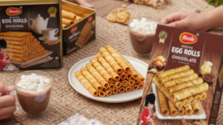 Aroma Mentega yang Tak Pernah Pudar: Kisah Kuliner di Balik Monde Egg Rolls