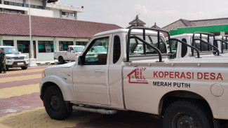 30 Mobil Koperasi Desa Asal India Tiba di Karanganyar, Distribusi Dimulai Senin Pekan Depan