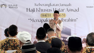 Harga Tiket Penerbangan Naik, 73 Jamaah Haji Khusus Asal Solo Tetap Berangkat Tanpa Biaya Tambahan