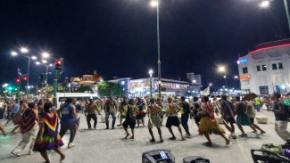 Aksi Budaya Mahasiswa Tolikara di Titik Nol, Semangat Persaudaraan Papua