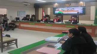 Geger Sidang Pembunuhan di Paoman, Priyo Sebut Nama Aman Yani hingga Joko Hanya Karangan