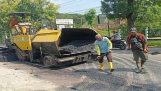 Proyek Infrastruktur Jepara Belum Jalan Akibat Harga Aspal Hingga BBM Melambung  ‎