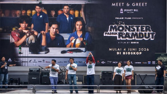 Monster Pabrik Rambut: Horor yang Menyulam Realitas Kerja dan Misteri Keluarga