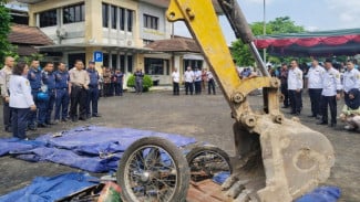 Malioboro Menuju Zona Rendah Emisi, Becak Listrik Gantikan Bentor