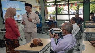 Menteri Wihaji Tekankan Peran Ayah dan Keluarga di Tengah Tantangan Teknologi
