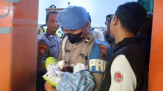 Polisi Buru Pelaku Pembuangan Bayi di Toilet KA Sancaka, CCTV hingga Saksi Ditelusuri
