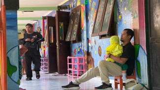 Gerakan Ayah Mengantar Anak Sekolah di Yogyakarta, Bangun Kedekatan Emosional Sejak Hari Pertama