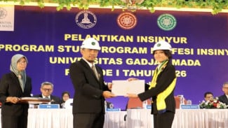 UGM Lantik 620 Insinyur Baru, Tekankan Integritas dan Tanggung Jawab Profesional