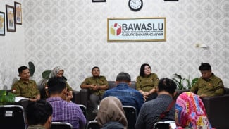 Bawaslu Karanganyar Tembus Dua Besar Nasional, 31 Kampung Pengawasan Ditargetkan Berlipat Ganda