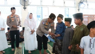Maulid Nabi di Polresta Pati, Ustaz Ingatkan Seragam dan Jabatan Polri adalah Amanah