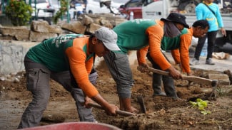 Ruang Drop-off di Jalan Dr Sardjito, Harmoni Taman dan Kampung Wisata