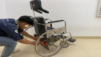Mahasiswa UMY Hadirkan Kursi Roda Pintar Berbasis Gerakan Mata untuk Penyandang Lumpuh Total