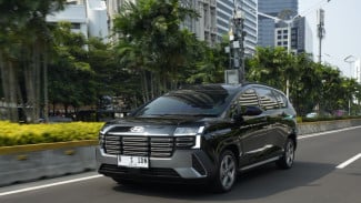 Hyundai STARGAZER Cartenz Hadir di Yogyakarta dengan Fitur Modern