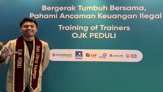 Mahasiswa UGM Jadi Duta OJK PEDULI, Dorong Generasi Muda Melek Finansial