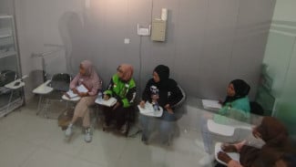 Pelatihan Bahasa Inggris Buka Jalan Baru bagi Lady Driver Ojol Yogyakarta