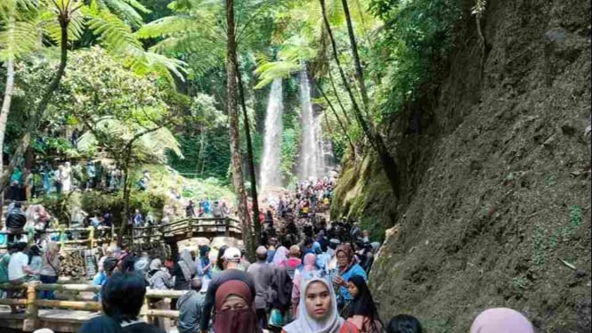 Harga Tiket serta Jam Operasional Air Terjun Jumog dan Telaga Madirda