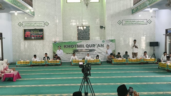 Khotmil Quran dan Doa Bersama Kemenag Batang