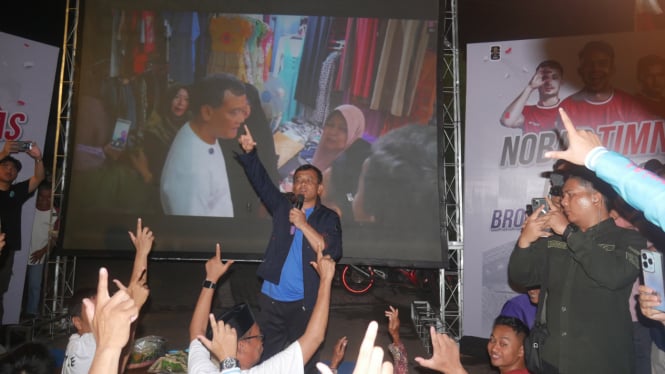 Cagub Ahmad Luthfi Nobar Timnas VS Bahrain