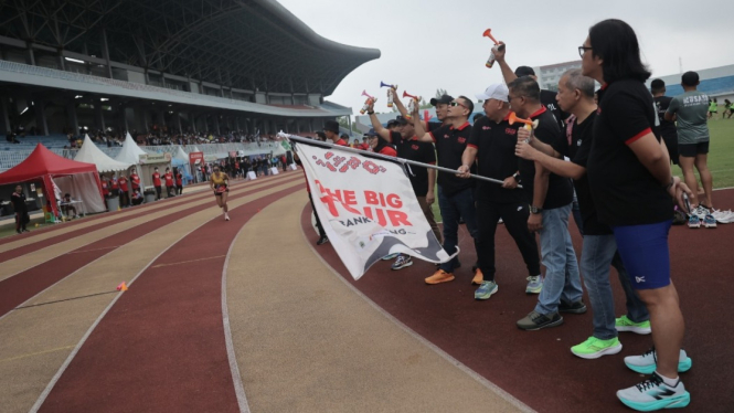 The Big Tour Bank Jateng menuju Bank Jateng Borobudur Marathon 2024