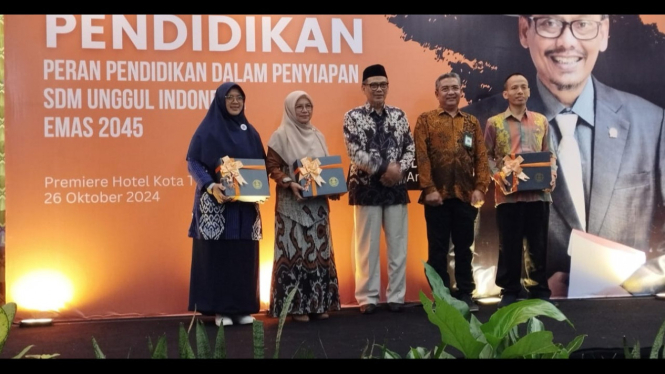 Workshop pendidikan untuk guru Paud di Tegal