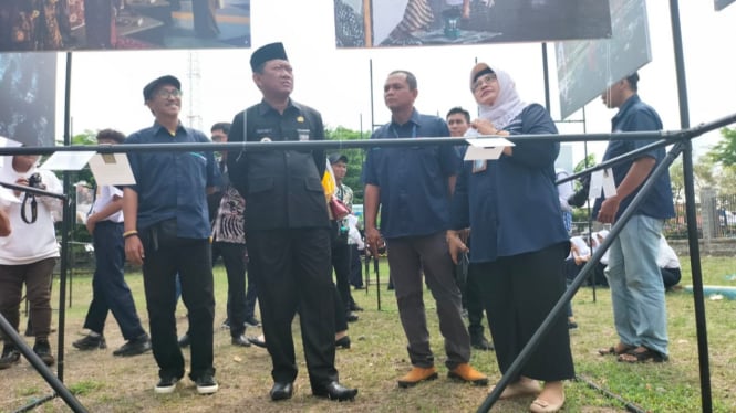 Plt Walikota Tegal di Pameran Foto