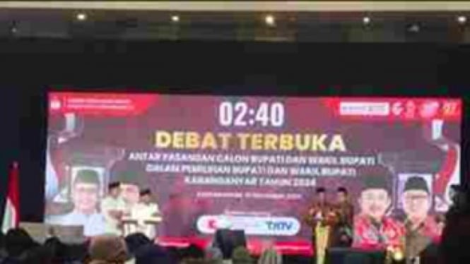 Dua paslon cabup adu debat