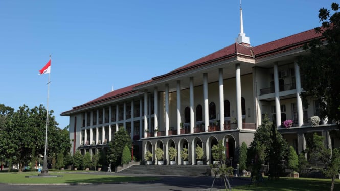 UGM Peringkat 383 Dunia Versi QS Sustainability Ranking 2025