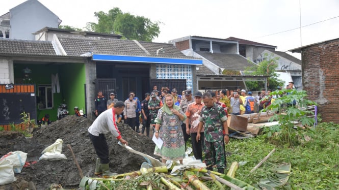 Wali Kota Semarang Tinjau Lokasi Bekas Banjir