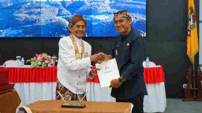 Prosesi Labuhan Keraton Yogyakarta di Gunung Lawu