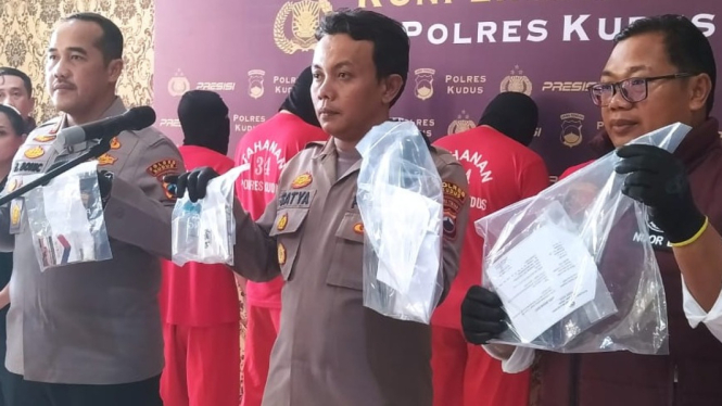 Kapolres Kudus AKBP Ronny Bonic ungkap kasus narkoba