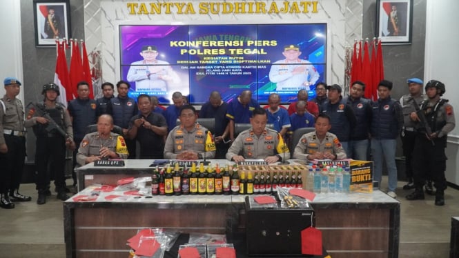 Konferensi Pers Cipta Kondisi Polres Tegal