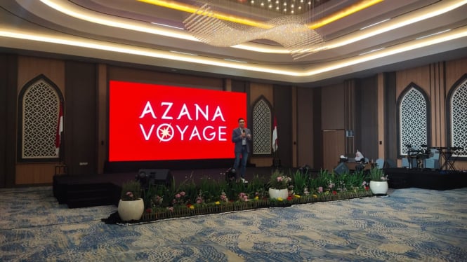 Azana Voyage