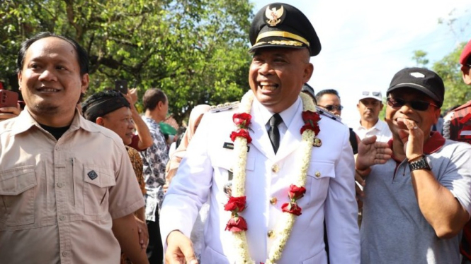 Kedatangan Bupati Sleman Harda Kiswaya disambut hangat masyarakat