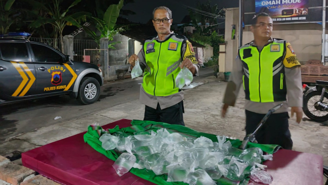 Polisi merazia perang air di area Musola Annur Purwosari Kudus