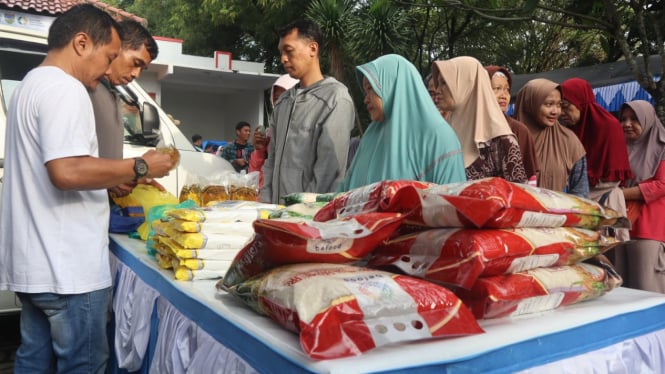 Harga di pasar murah terdapat selisih harga dibanding dipasaran